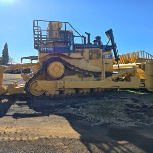 CAT D11R DOZER