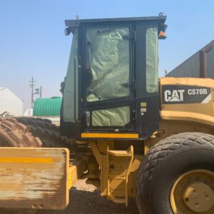 18T Cat Smooth drum Roller