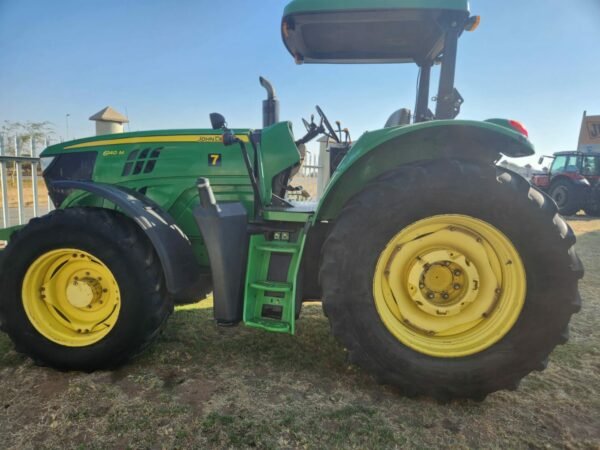 JOHN DEERE 6140M - Image 4