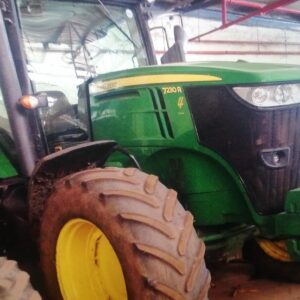 JOHN DEERE 7230