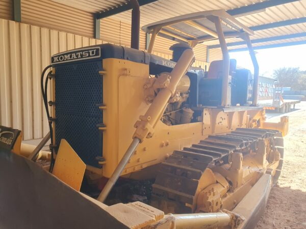 Komatsu D85-21A - Image 2