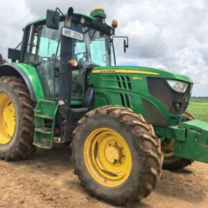 JOHN DEERE 6110 M