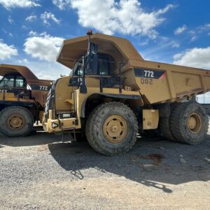 CAT  772F
