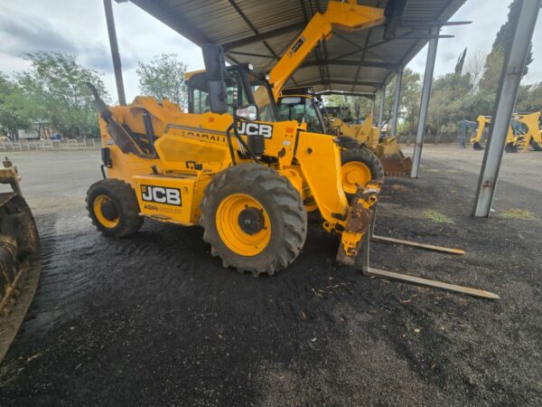 JCB AGRI TELEHANDLER