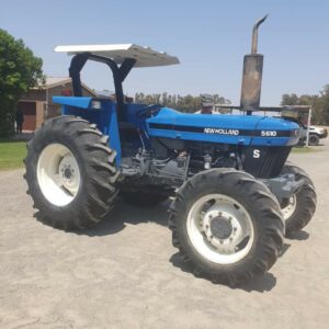 NEW HOLLAND 5610