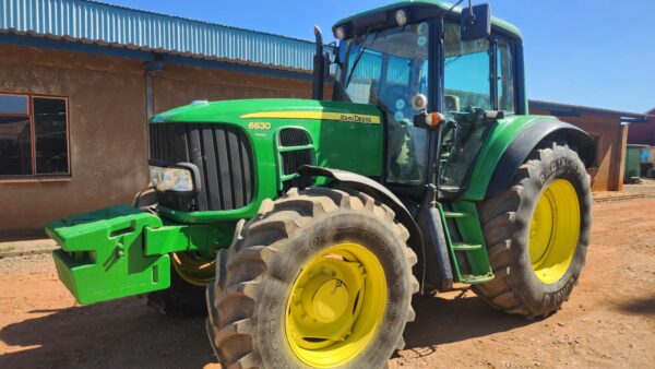 JOHN DEERE 6630