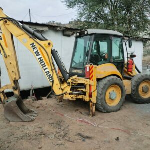 NEW HOLLAND  TLB