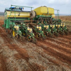 JOHN DEERE 2113