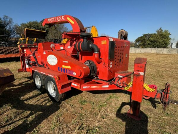 Morbark 2400XL Towable Wood chipper
