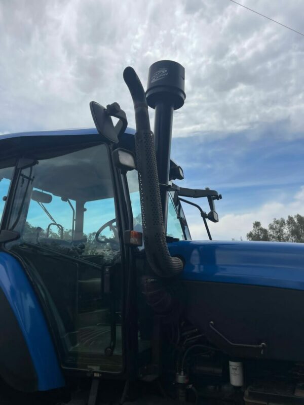 New Holland TM 140 - Image 2