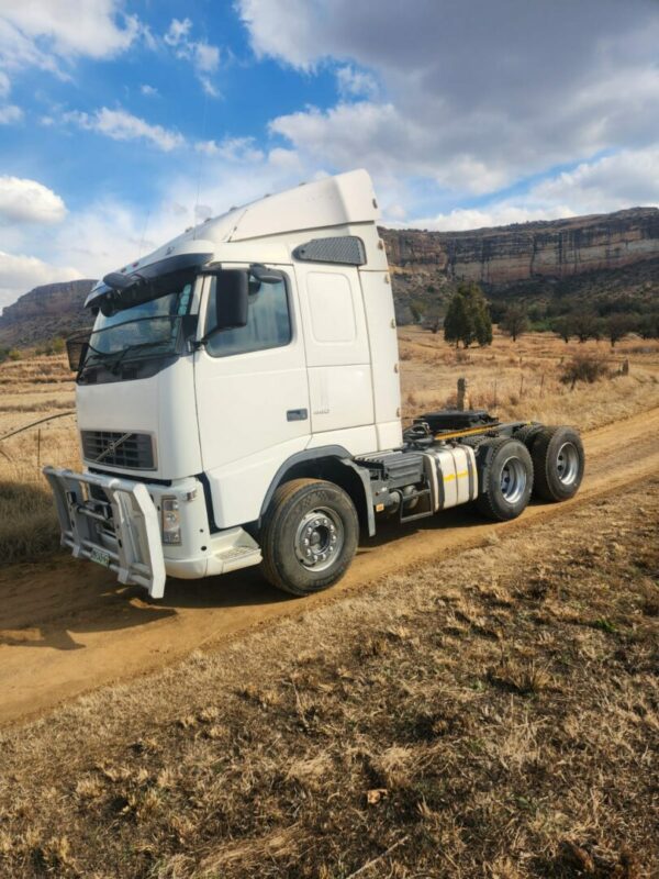 Volvo FH440 - Image 2
